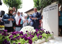 MEHMET TAHMAZOĞLU - Şehit Karayılan Mezarı Başında Anıldı