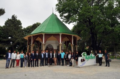 Azerbaycan Heyeti Akşehir'i Gezdi