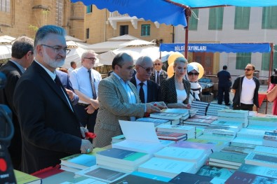 Hala Sultan Kitap Günleri Kapılarını Lefkoşalı Kitapseverlere Açtı