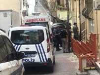 OLAY YERİ İNCELEME - Polis Memuru, Meslektaşının Beylik Tabancasıyla İntihar Etti