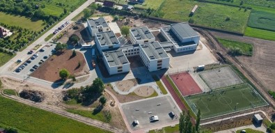 Polonya'da İlkokulda Silahlı Saldırı