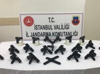 Jandarma'dan Suç Örgütlerine Giden Kaçak Silahlara Operasyon Açıklaması 1 Gözaltı