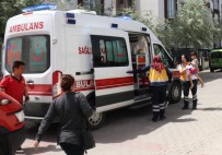 İZZET BAYSAL DEVLET HASTANESI - Kolunu Spor Aletine Kaptıran Çocuğu İtfaiye Kurtardı