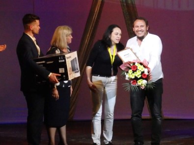 Maltepe Belediye Tiyatrosu'na Yurtdışından Çifte Ödül