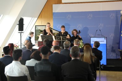 'Mevlüde Genç Ödülü' Sahibine Verildi