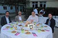 MATEMATIK - Sapanca'da Gençlik Merkezi Açılıyor