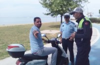 TRAFİK SİGORTASI - Yalova'da Yayalaştırılmış Alana Giren Motosikletlere Ceza Yağdı