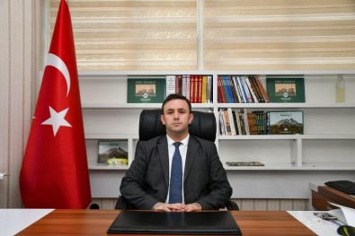 Aksaray Belediye Başkan Yardımcısı Çelik Görevine Başladı