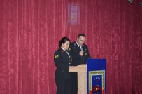 TİYATRO OYUNU - Jandarmadan Gençlere Ve Öğrencilere Yönelik Tiyatro Oyunu