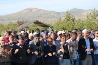 DELIILYAS - Sivas'ta İlçe Halkı Yağmur Duasına Çıktı