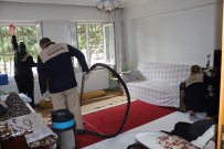 EV TEMİZLİĞİ - Yaşlı Ve Engelli Evlerinde Bayram Temizliği