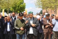 BAŞÖRTÜSÜ - Çin Zulmü Hacı Bayram Camii'nde  Protesto Edildi