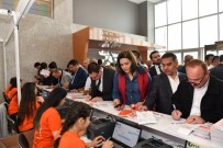 GAZIANTEP TICARET ODASı - Gaziantep Halısında 14 Bin Kişi Yürüdü