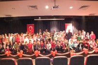 HACIVAT VE KARAGÖZ - Hacivat Ve Karagöz Gösterisine Yoğun İlgi