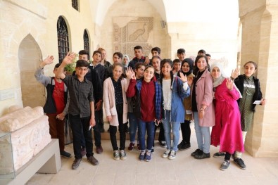 Öğrenciler Mardin'in Tarihi Dokusunu Keşfediyor
