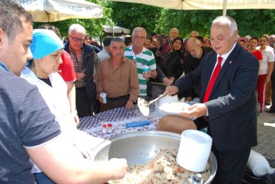 Salihli'de Türkçüler Günü'ne Mehteranlı Kutlama