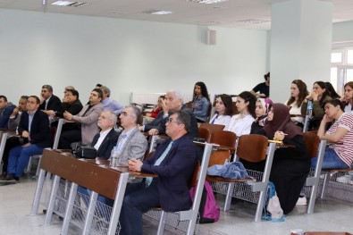 SAÜ'de 'Kimya Biliminde Tarihi Gelişmeler' Adlı Konferans Gerçekleşti