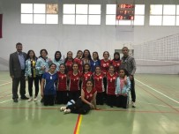 ANADOLU İMAM HATİP LİSESİ - Selendi'de Futbol Ve Voleybolun Şampiyonları Belli Oldu