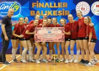 BAŞKENT ÜNIVERSITESI - Yaşar'ın Sultanlarından 6. Yılda 6. Madalya