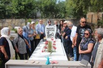 BEDRI KORAMAN - Bedri Koraman Mezarı Başında Anıldı