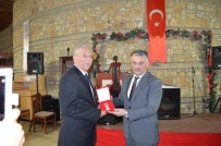 TUGAY KOMUTANI - Edremit İlçesinde 46 Kıbrıs Gazisine 'Milli Mücadele Madalyası Ve Beratı' Verildi