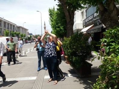 Güneşin Etrafında Gökkuşağı Oluştu, Vatandaşlar Hayranlıkla İzledi