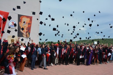 Havza MYO'da Mezuniyet Coşkusu