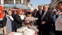 EMİR OSMAN BULGURLU - (Özel) Bursa'da Kadınların Ürettiği Yöresel Gıdalar Kapış Kapış Satıldı