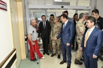 İDRIS AKBıYıK - Protokol Üyelerinden Hasta Ziyareti