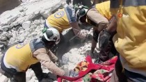 İDLIB - Rus Ve Suriye Savaş Uçaklarının Saldırısında 18 Kişi Hayatını Kaybetti