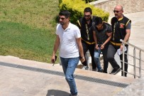 TELEFON DOLANDIRICILIĞI - Yaşlı Kadını Telefonla Dolandırmak İsteyen Dolandırıcı Polisten Kaçamadı