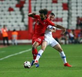 AVRUPA FUTBOL ŞAMPİYONASI - Antalyasporlu Nazım Sangare İlk Kez Ay-Yıldızlı Formayı Giydi