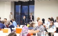 İFTAR YEMEĞİ - Başkan Işık'tan Muhtarlar Ve Belediye Personeline İftar