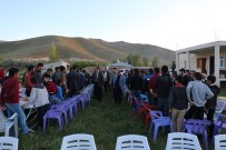 EMNİYET AMİRİ - Başkan Tanış, İftar Yemeğinde Husumetli Aileleri Barıştırdı