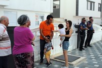 İSMAİL YILMAZ - Kahraman Öğretmen Anne 2 Çocuğunu Yangından Kurtardı