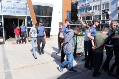Kocaeli'de Köfteciye Dev Fuhuş Operasyonu Açıklaması 25 Gözaltı