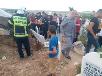 KADİR GECESİ - Mezarlıkta Can Pazarı Açıklaması 4 Yaralı