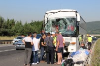 TEM Otoyolunda 3 Araç Çarpıştı Açıklaması 5 Yaralı Haberi