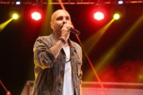 BAHAR ŞENLIKLERI - Bilecik'te Gripin Konserine Yoğun İlgi