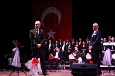 Bilecik Ve Bozüyük'ün Kültür Elçisi, Koro Şefi Ve Bağlama Hocası Mehmet Uysal'a Bir Ödül Daha