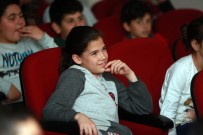 YENİMAHALLE BELEDİYESİ - Çocuklara Tiyatro İle Mesaj
