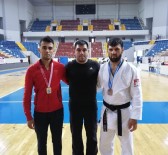 SERVET TAZEGÜL - Diyarbakırlı İşitme Engelli Sporculardan 3 Madalya