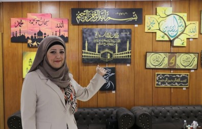 Esad'ın Bombası Hassna'nın Sanat Aşkını Öldüremedi