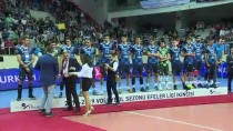 AKIF ÜSTÜNDAĞ - Fenerbahçe Şampiyonluk Kupasını Aldı