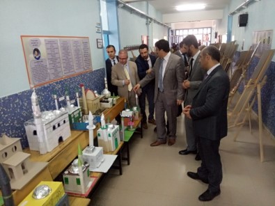 Hüyük'te Öğrencilerin El Emeği, Göz Nurları Sergilendi