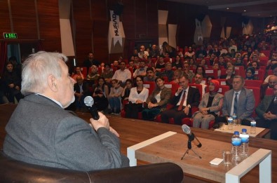 İlber Ortaylı Açıklaması 'Trump  Bir Kovboy Kadar Cahil Bir Adam'