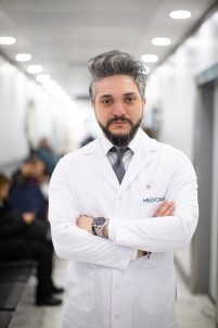 ''Bilinç Bulanıklığı Ve Konuşma Bozukluğu, İnme Belirtisi Olabilir''