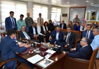 BÜLENT TEZCAN - CHP'li Vekillerden Başkan Özcan'a Ziyaret