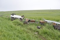 KARACADAĞ - Direksiyon Hakimiyetini Kaybeden Minibüs Takla Attı Açıklaması 8 Yaralı