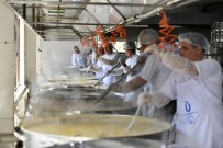 ÜSKÜDAR BELEDİYESİ - İstanbul'da Dev Kazanlarda İftar Yemeği Hazırlanıyor